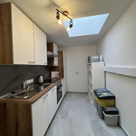 Monteurzimmer Rlp In Andernach, Neuwied, Kettig, Mendig & Mayen Appartement Andernach